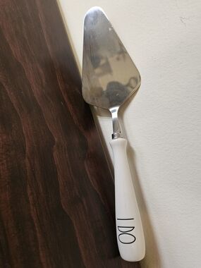 Rae Dunn 11" Wedding Cake Server "I Do" White Handle